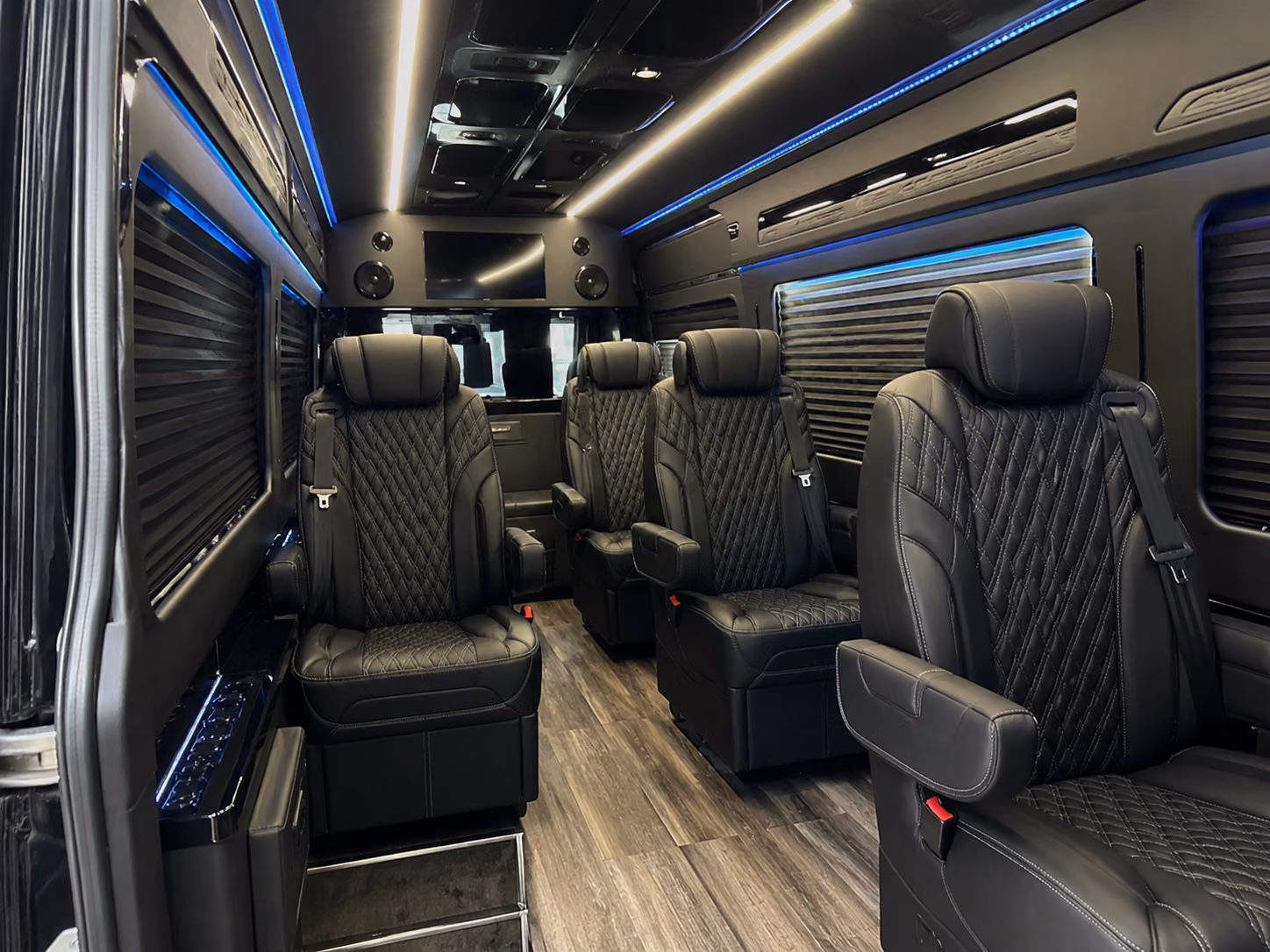charlotte 18 passenger sprinter van inside